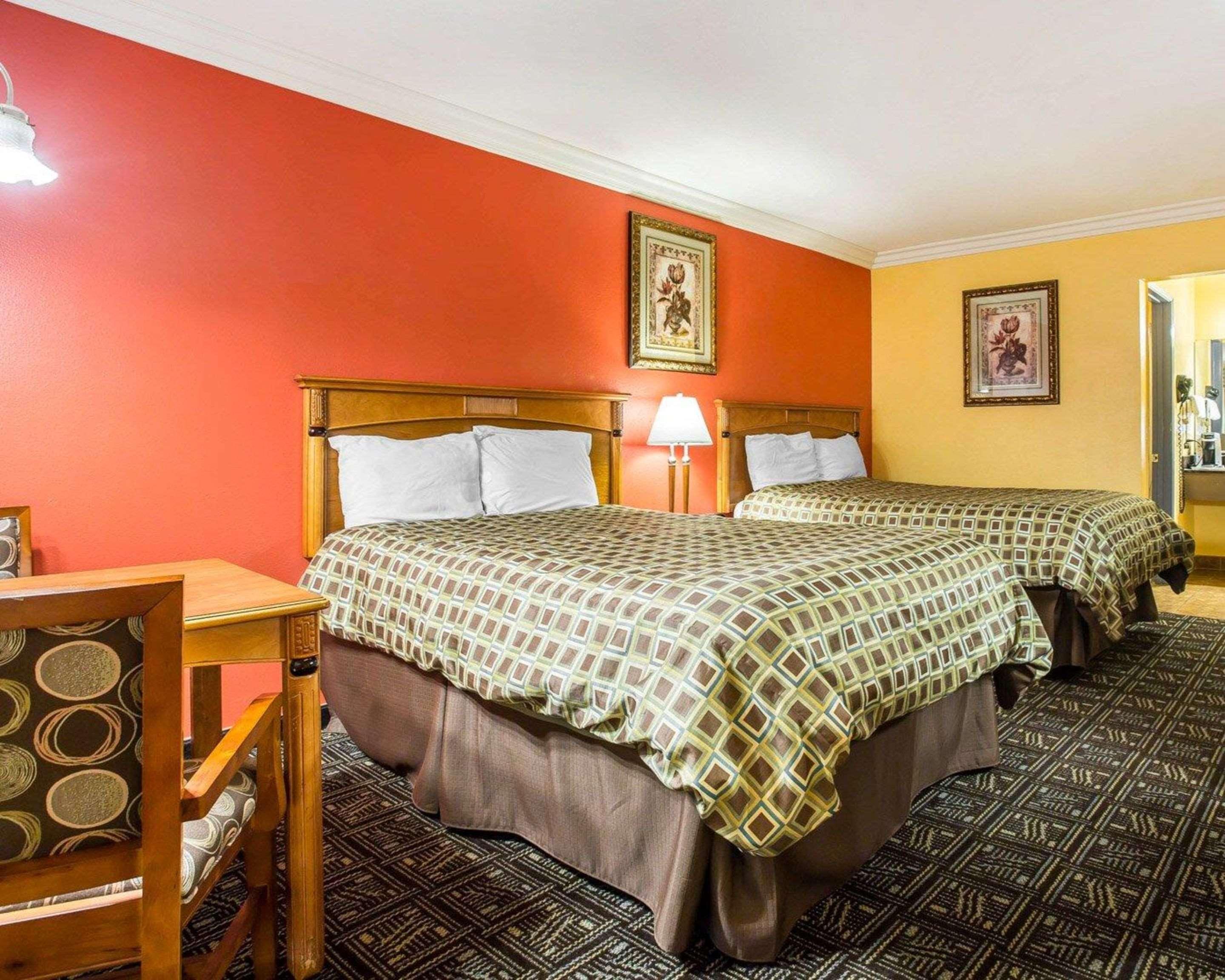Rodeway Inn Old Town Temecula Buitenkant foto