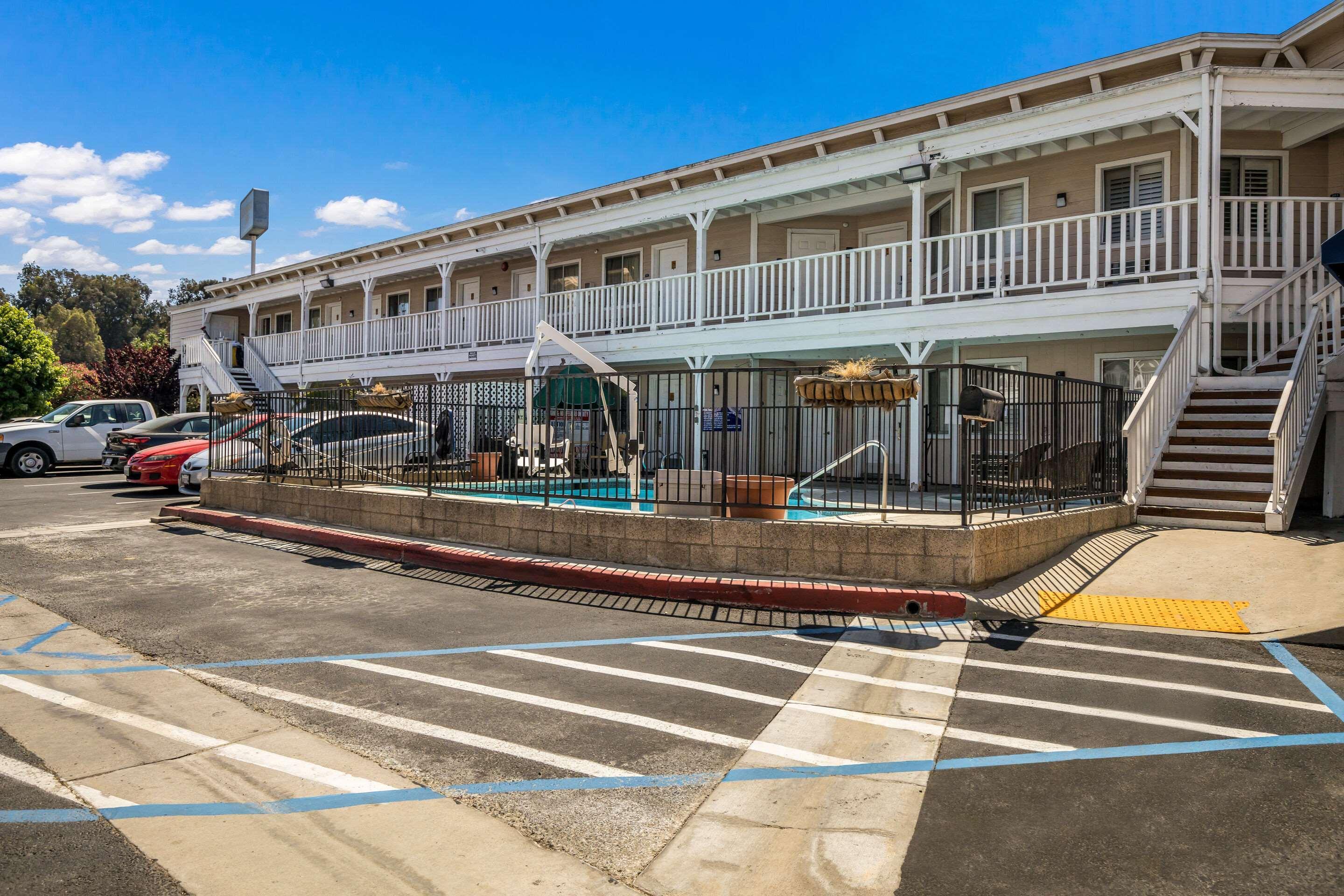 Rodeway Inn Old Town Temecula Buitenkant foto