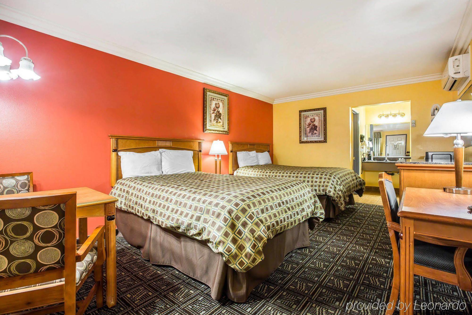 Rodeway Inn Old Town Temecula Buitenkant foto